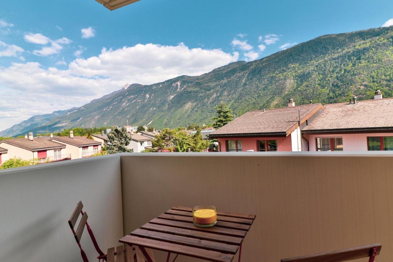 Nice Apartment Ideally Located In Martigny Extérieur photo